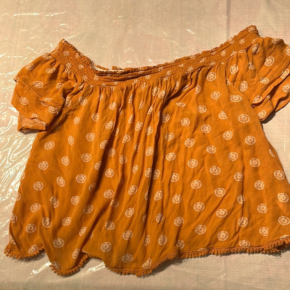 Cute off the shoulder yellow top